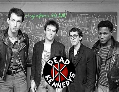 bands like dead kennedys